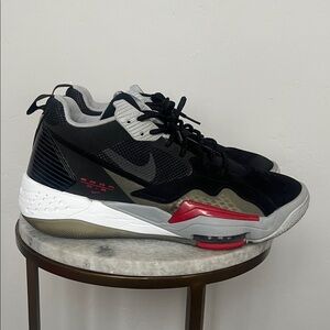 Nike Jordan Zoom Air 92’ Men’s size 10.